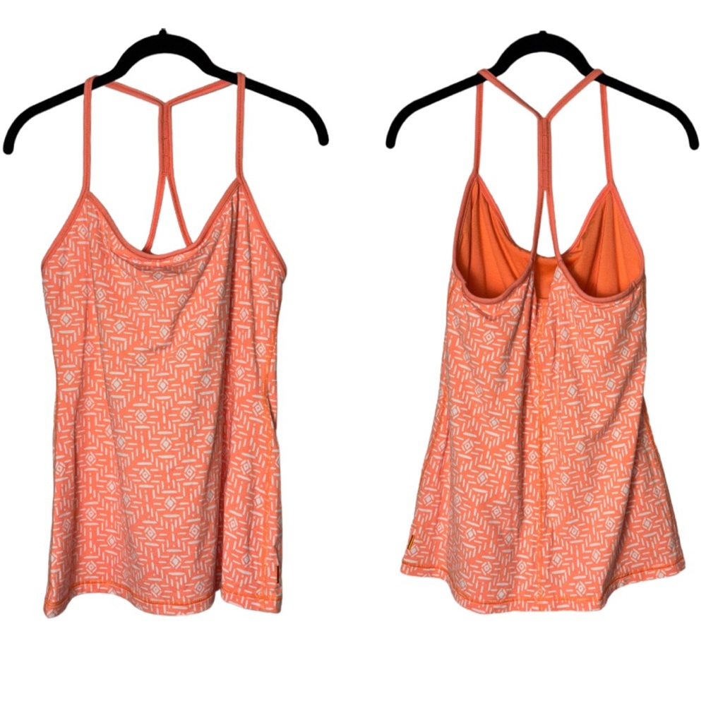 Lucy Strappy Tank 2-in-1 Built in bra Woman's size large Orange and white